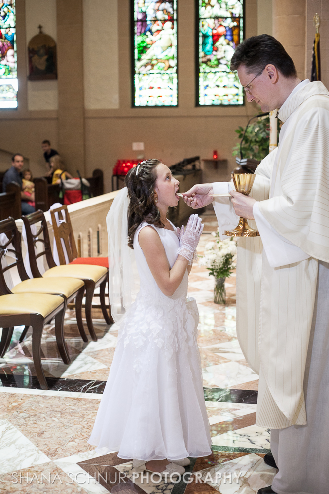 Communion6-01-2014-Shana-Schnur-Photography-041.jpg