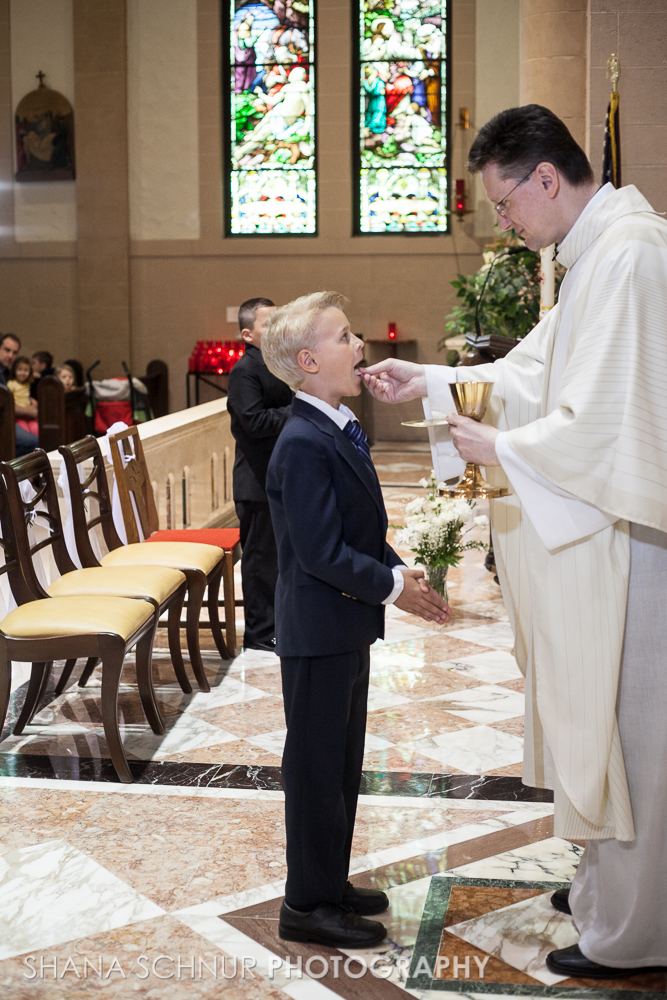 Communion6-01-2014-Shana-Schnur-Photography-043.jpg