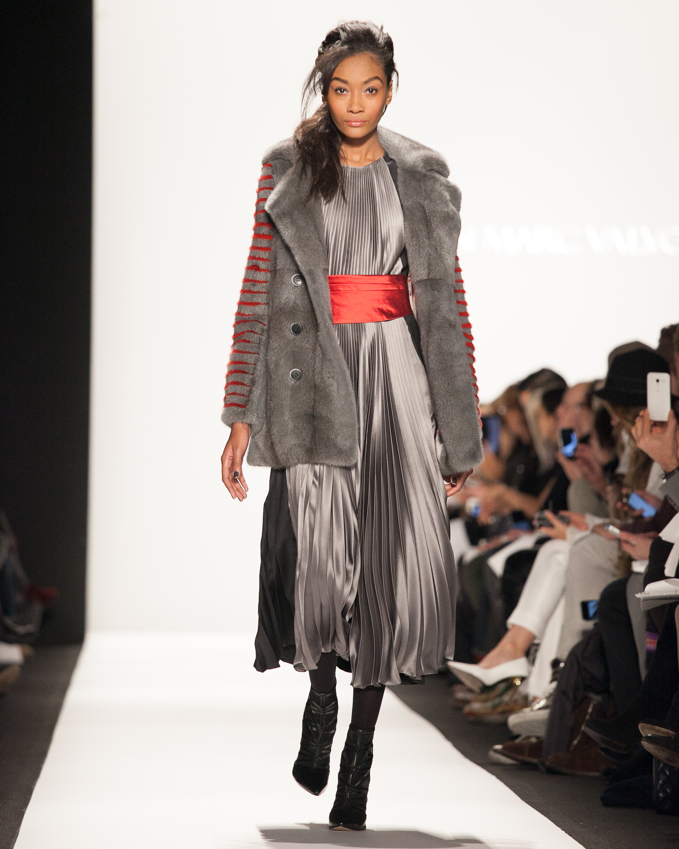 012-Marc-Carmen-Valvo-new-york-fashion-week-fall-winter-2015--Shana-Schnur-Photography-012.jpg