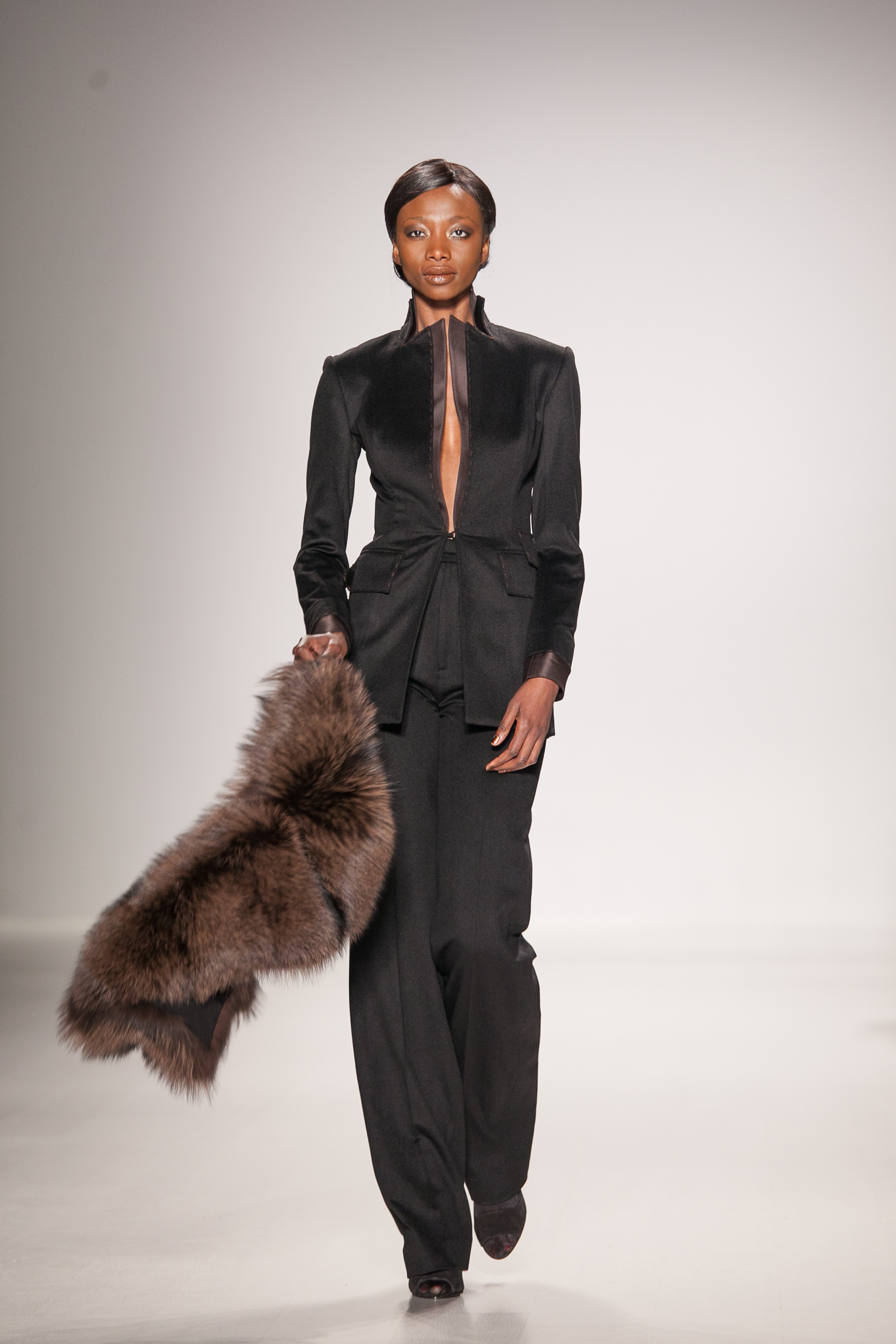 048-Zang-Toi-New-York-Fashion-Week-Fall-Winter-2015-Shana-Schnur-Photography-048.jpg