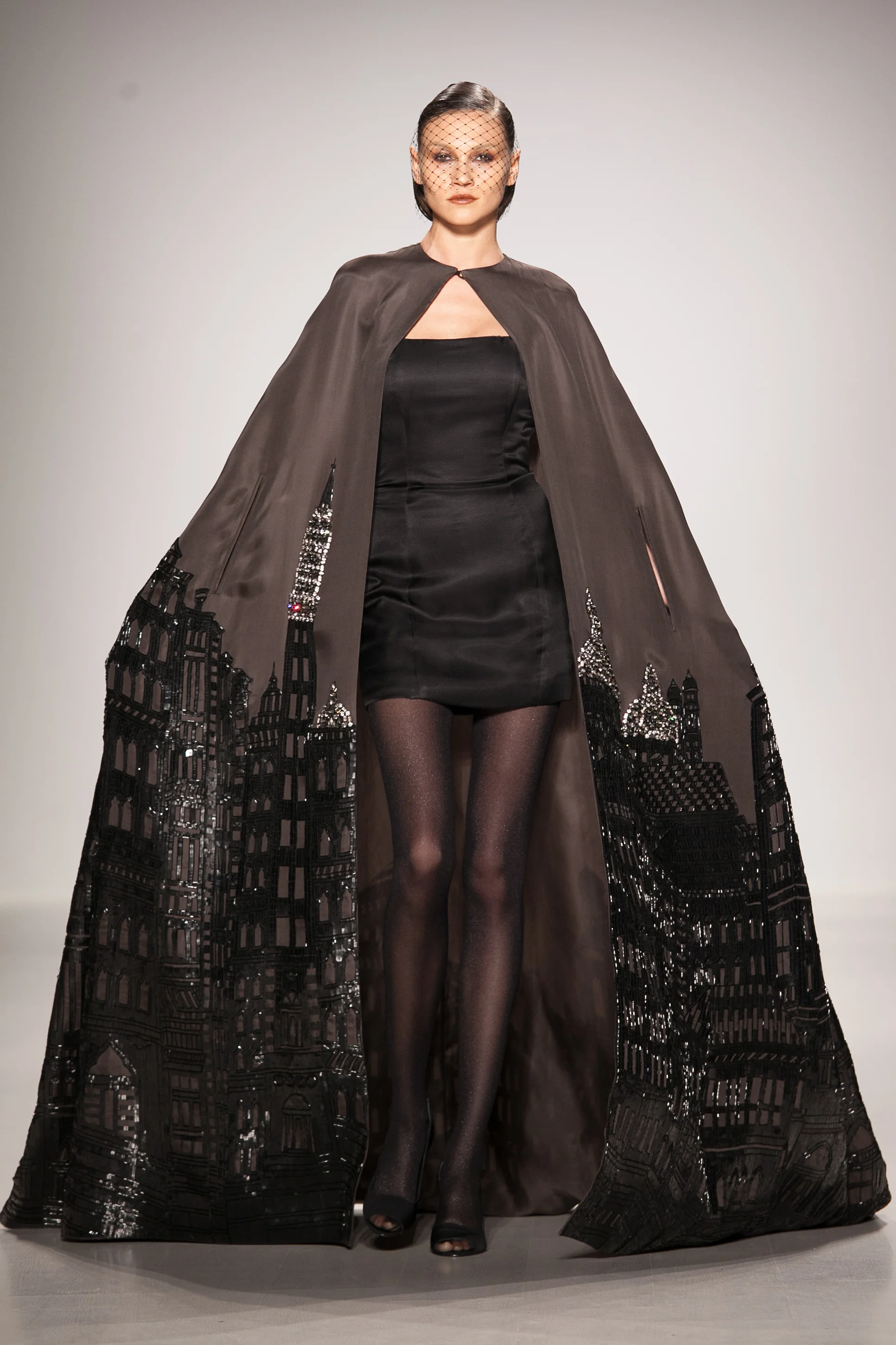 050-Zang-Toi-New-York-Fashion-Week-Fall-Winter-2015-Shana-Schnur-Photography-050.jpg