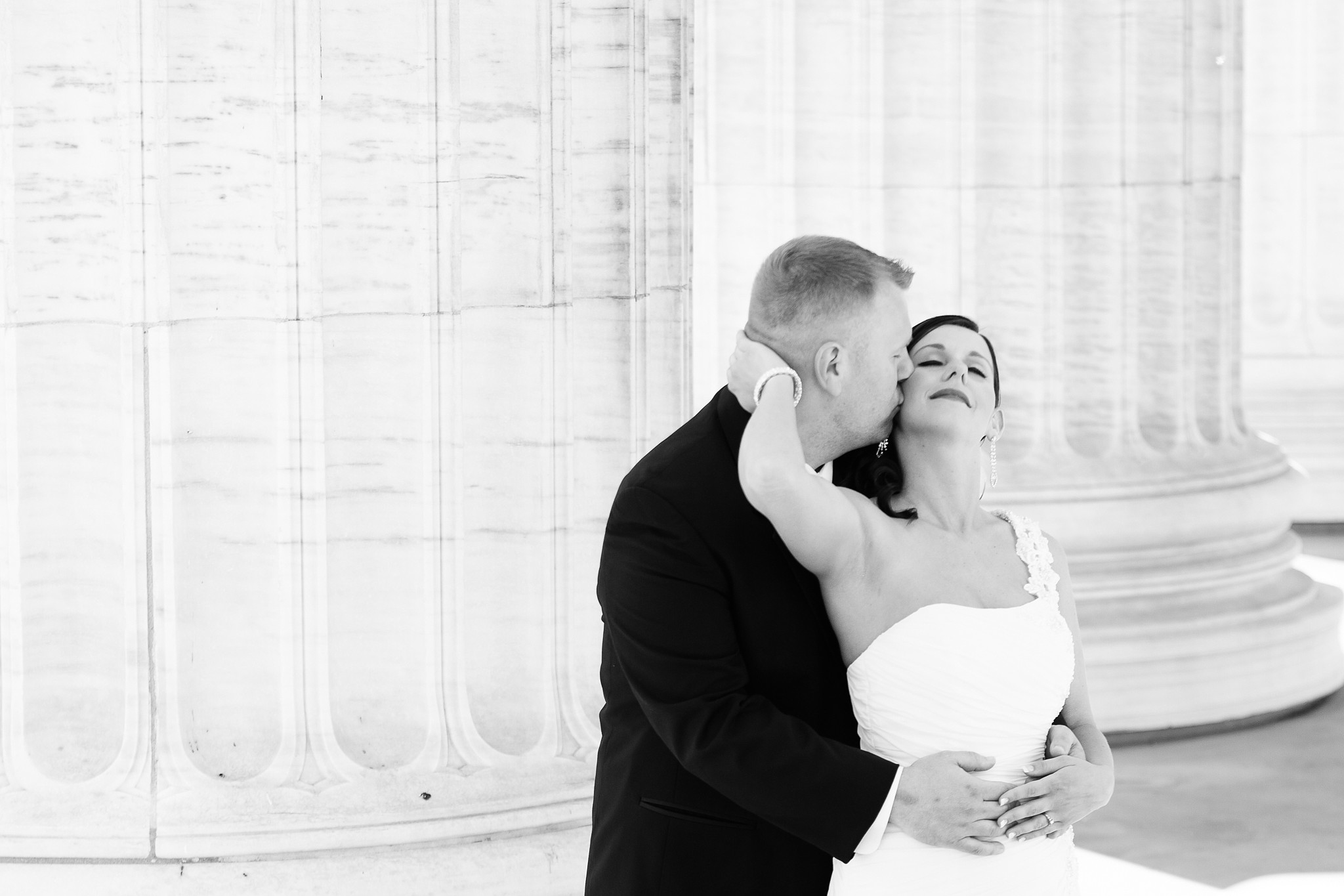 lesleyadephoto_downtown_albany_wedding-6.jpg