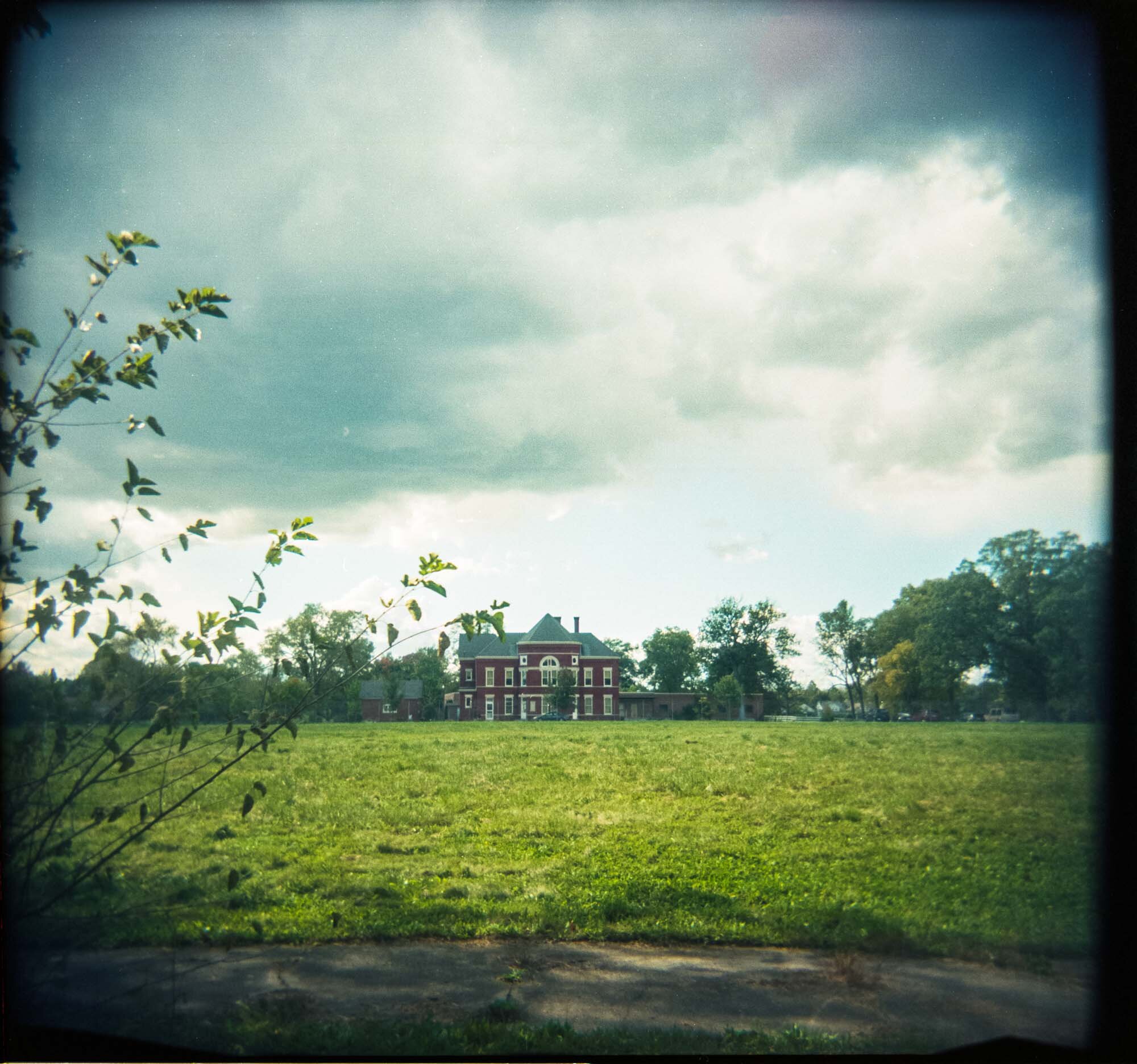 Central_State_Holga_007-Edit_web.jpg