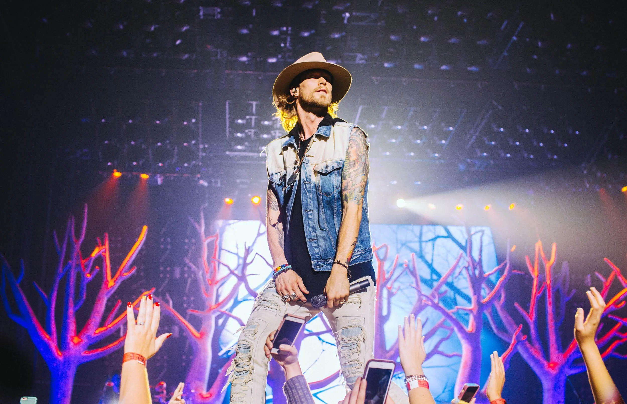 Florida Georgia Line | Dig Your Roots Tour | 2016