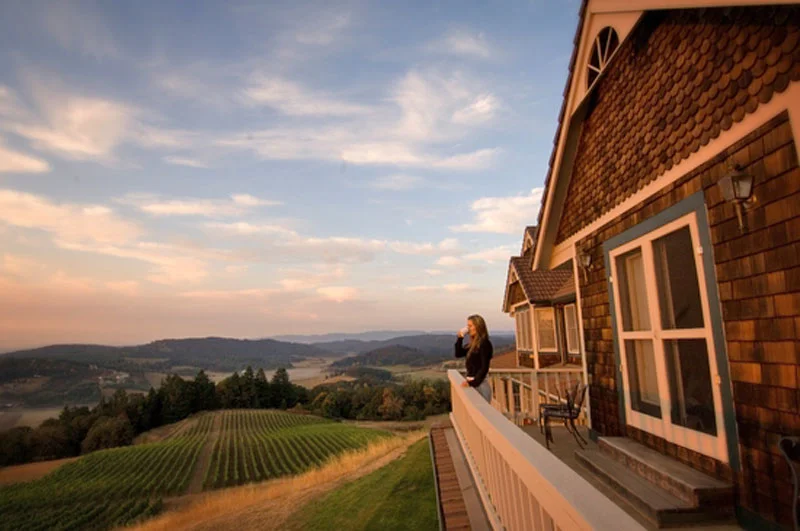 Youngberg Hill Inn and Winery