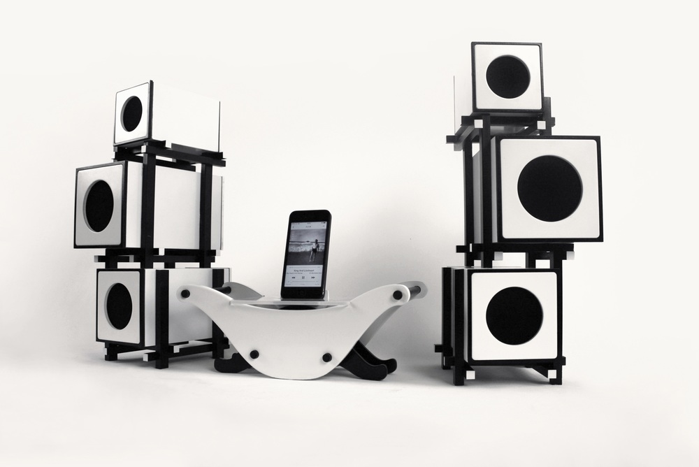 287-144046_Desk+speaker+for+iPhone_1.jpg
