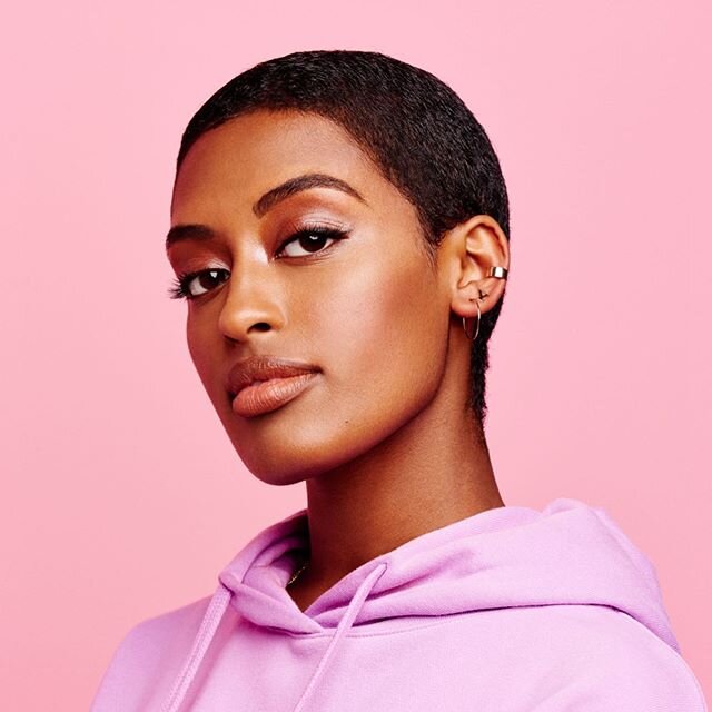 Reposting and reminiscing. Loved this shoot from last year! Sporting the @benefitcosmetics  #cakelessconcealer | Makeup by me, brows by @joshybean | Hair by @taylordhair and @edwardjoseph | Photos by @delriophotography | Styling by @chanelfiles | AD 