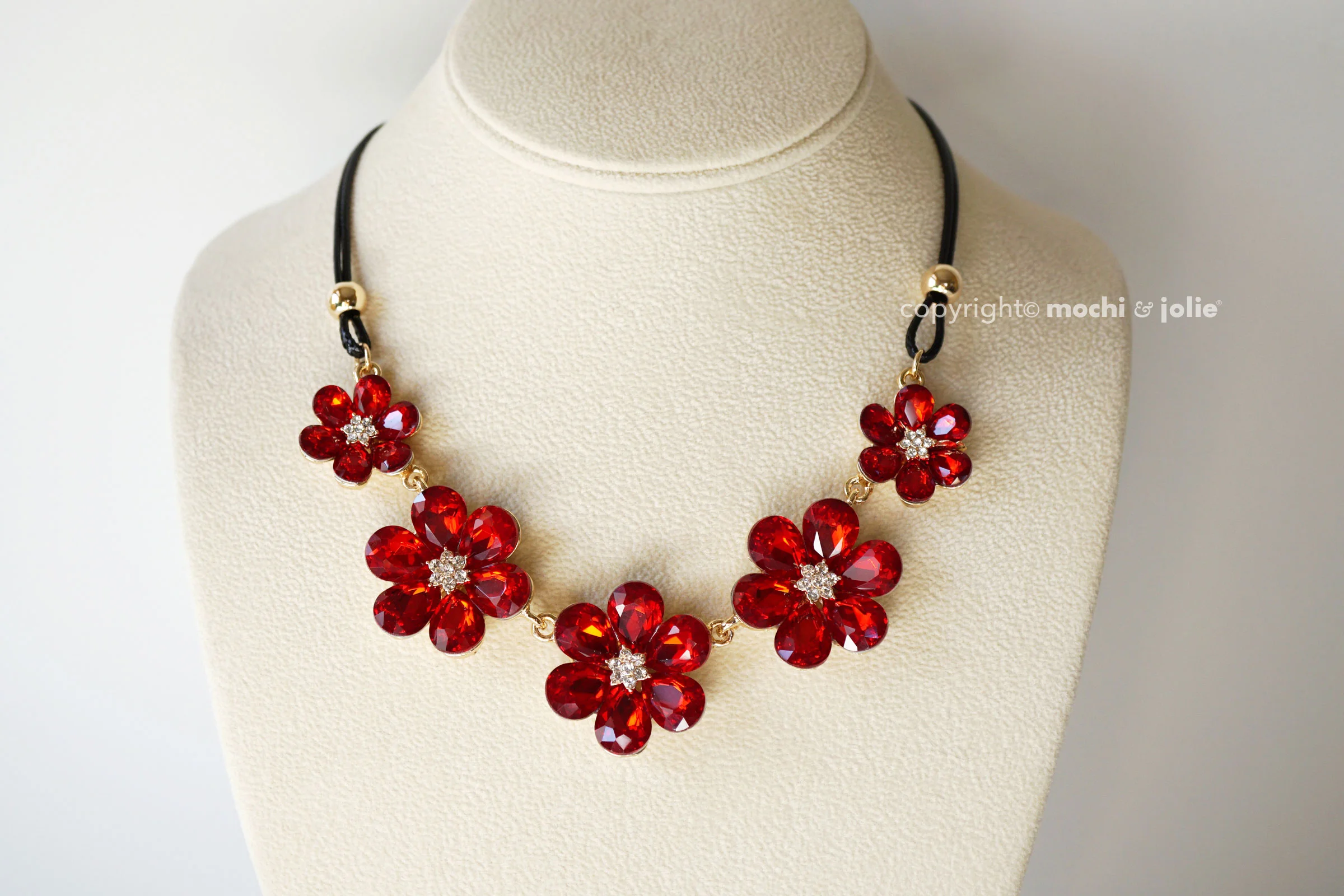 EmmyGlassFlowerNecklace_Red1s.jpg