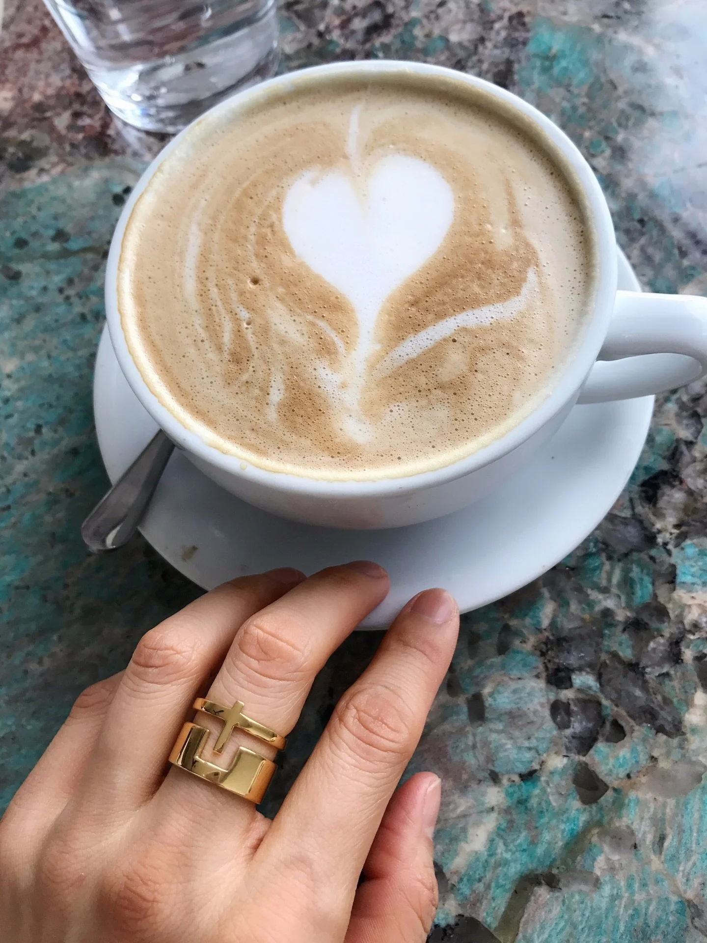 It&rsquo;s that time of the day ☕️🥰