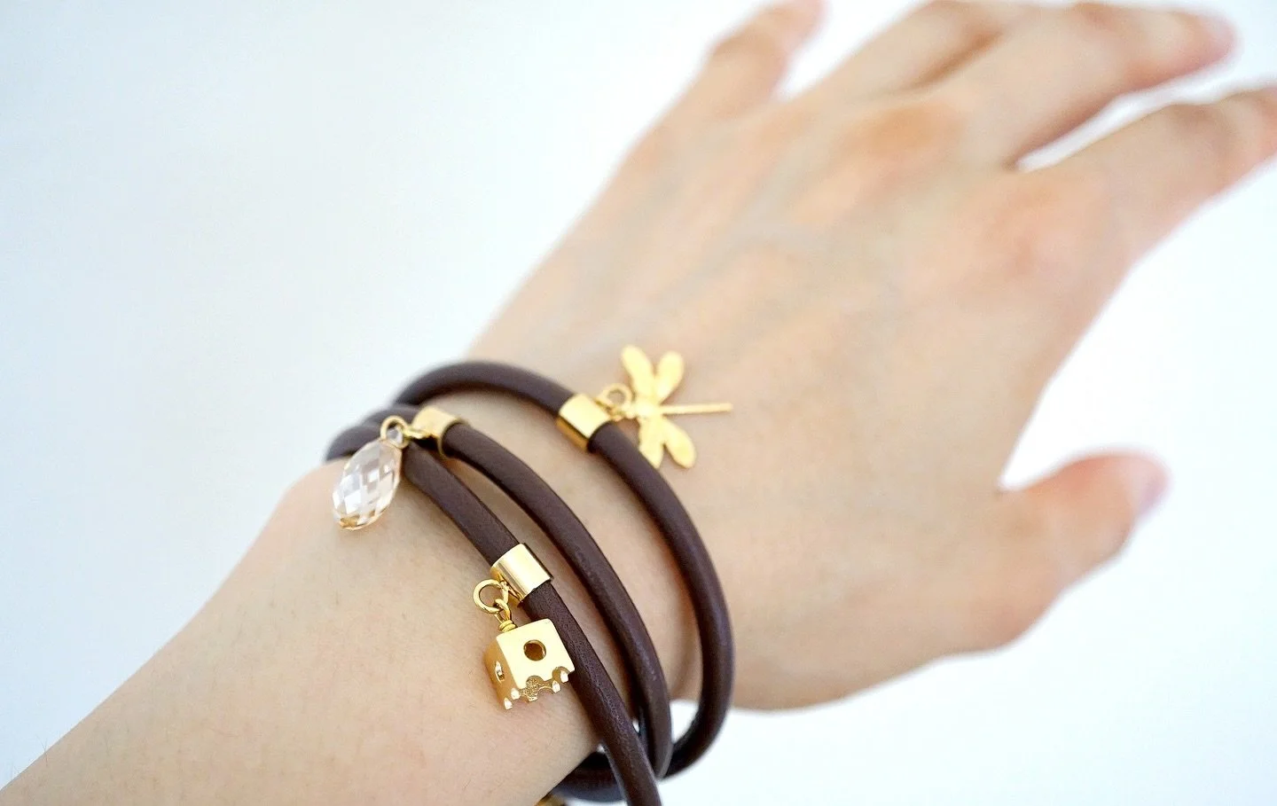 Fall season essential 🍂- Hannah Brown Leather Bracelet 🤎