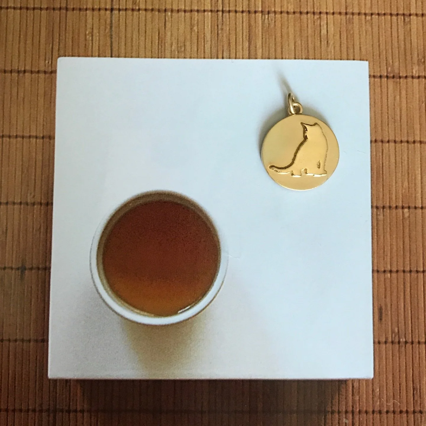 Tea for a calm and peaceful afternoon 🍵🐱