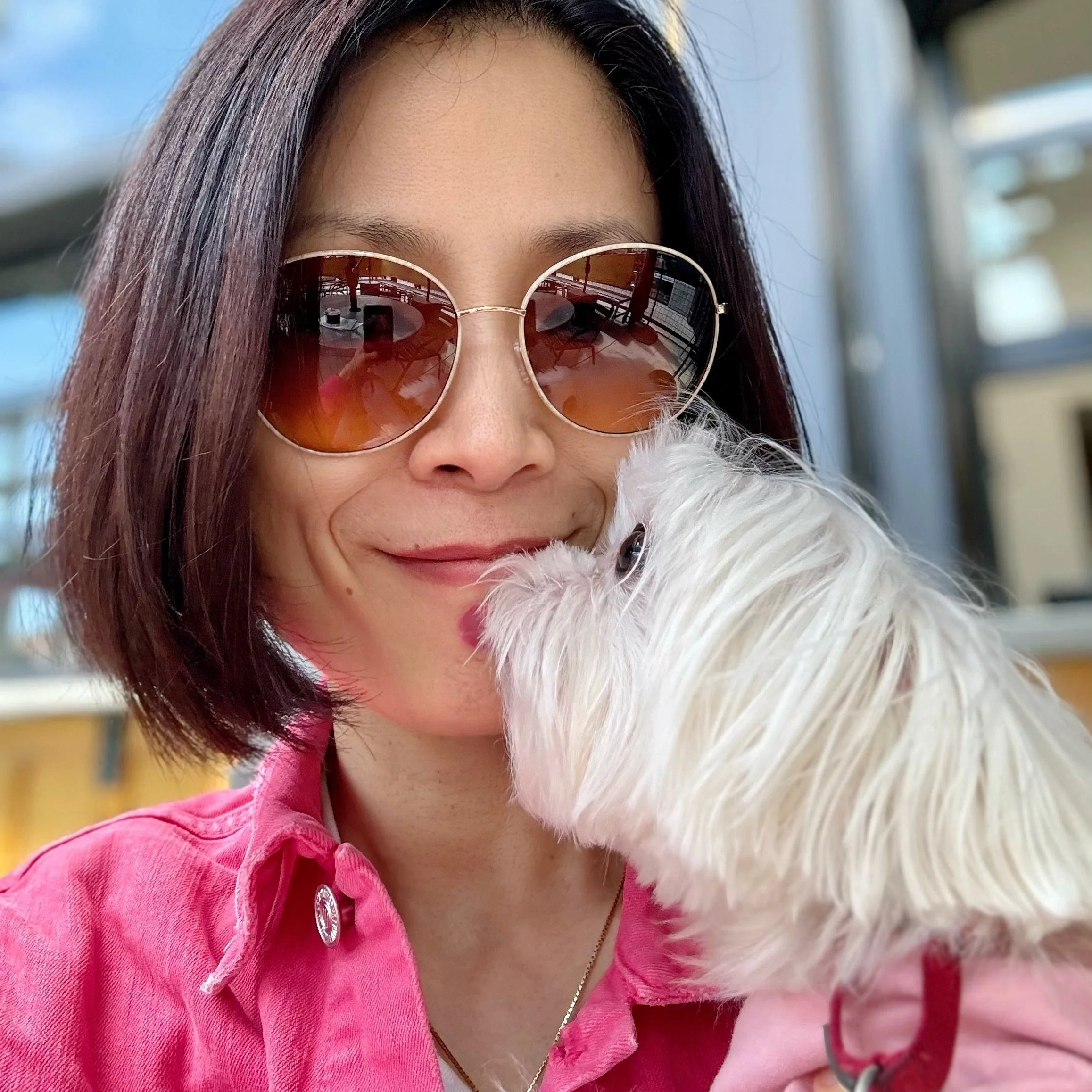 Happy Mother&rsquo;s Day to all doggy and kitty moms! 🩷