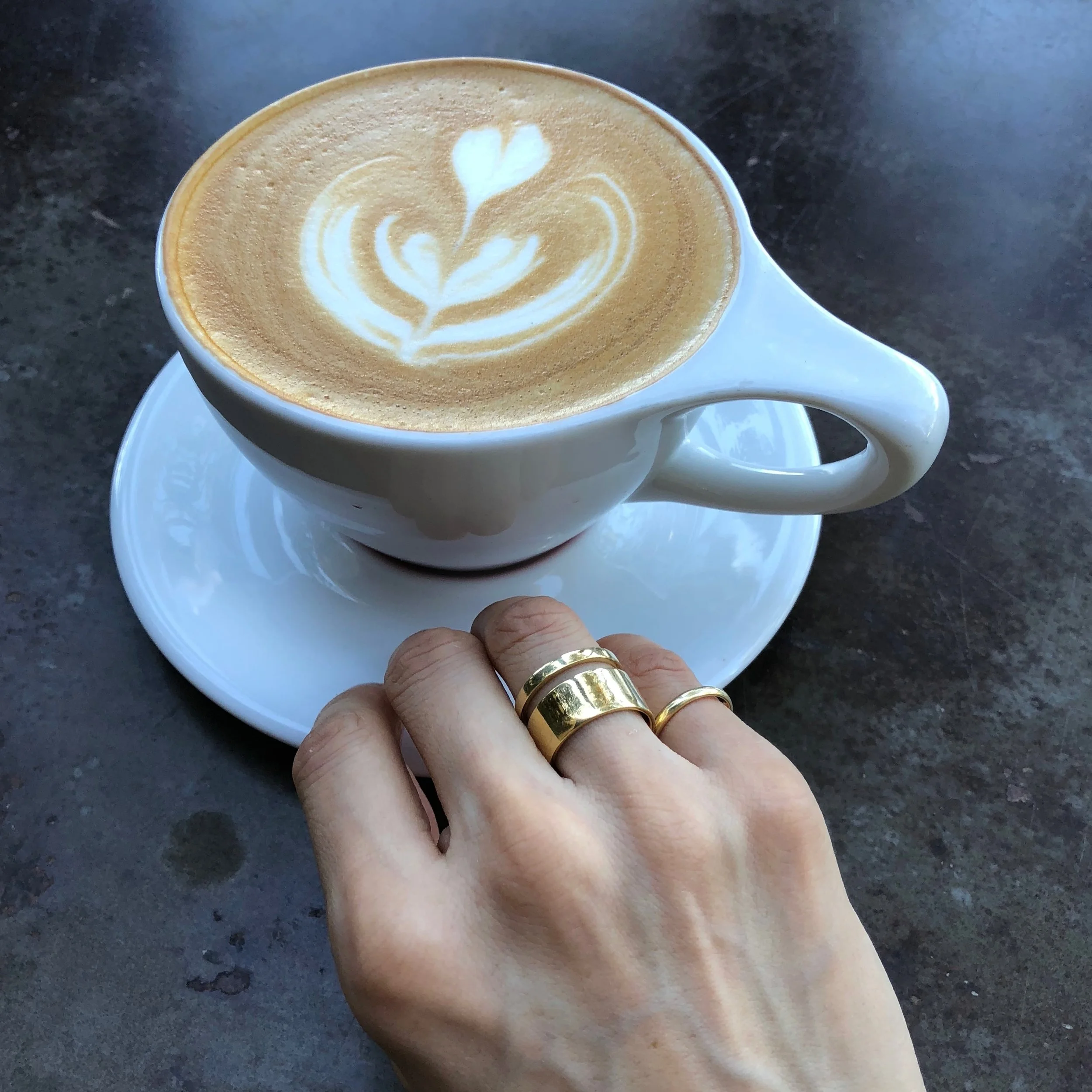Happy Monday! ☕️🧡