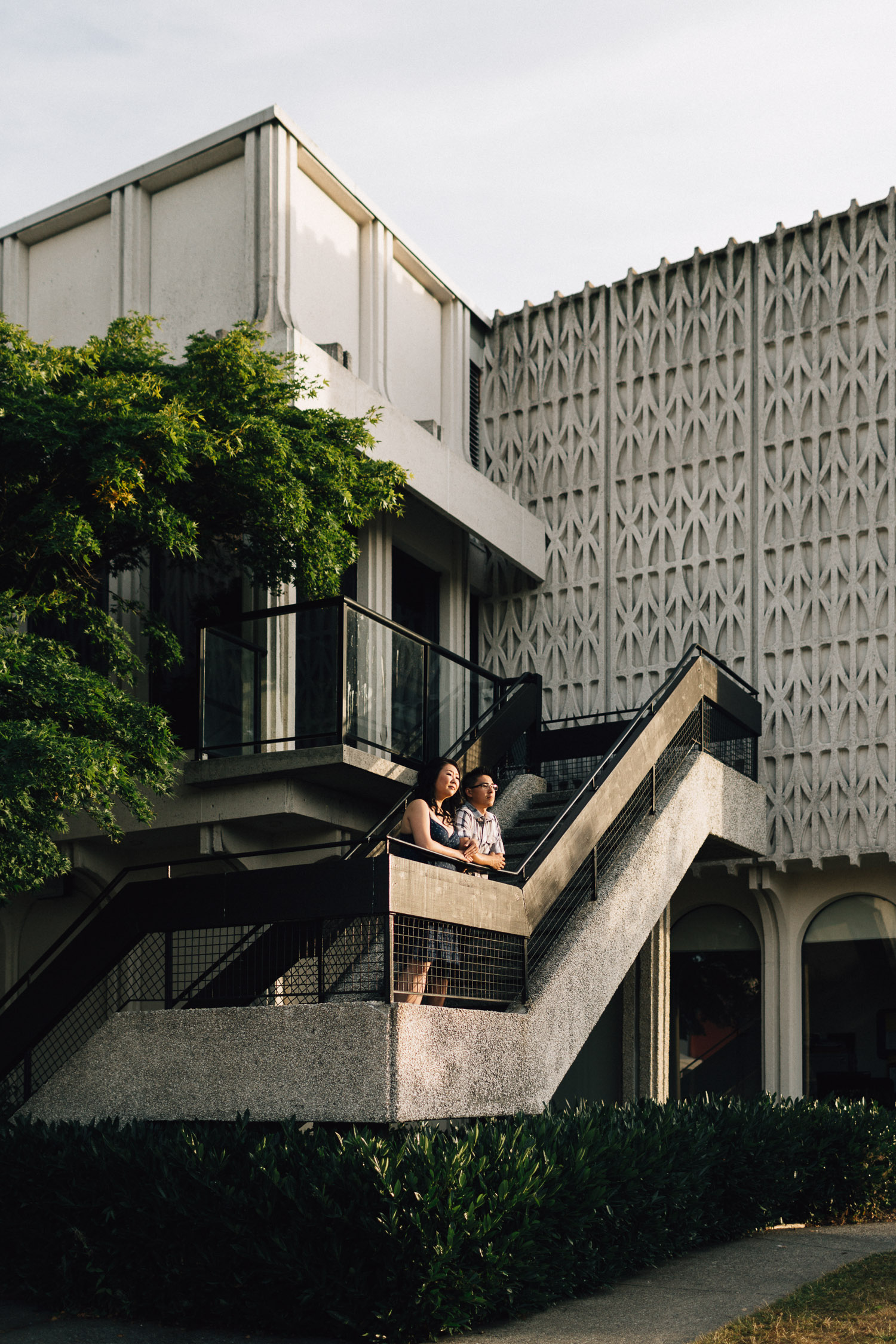 engagement photography vancouver museum