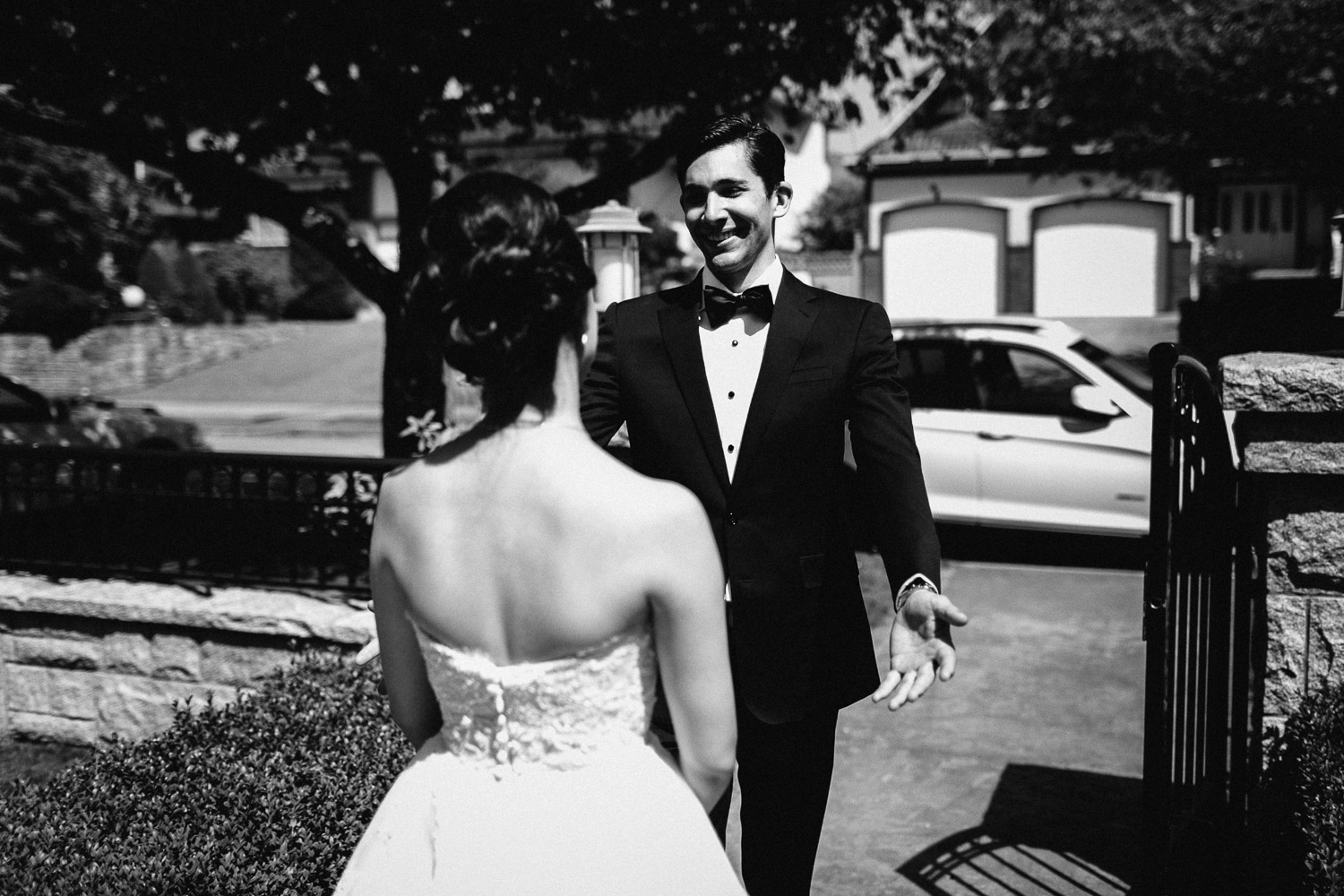 vancouver wedding photographer first look black and white