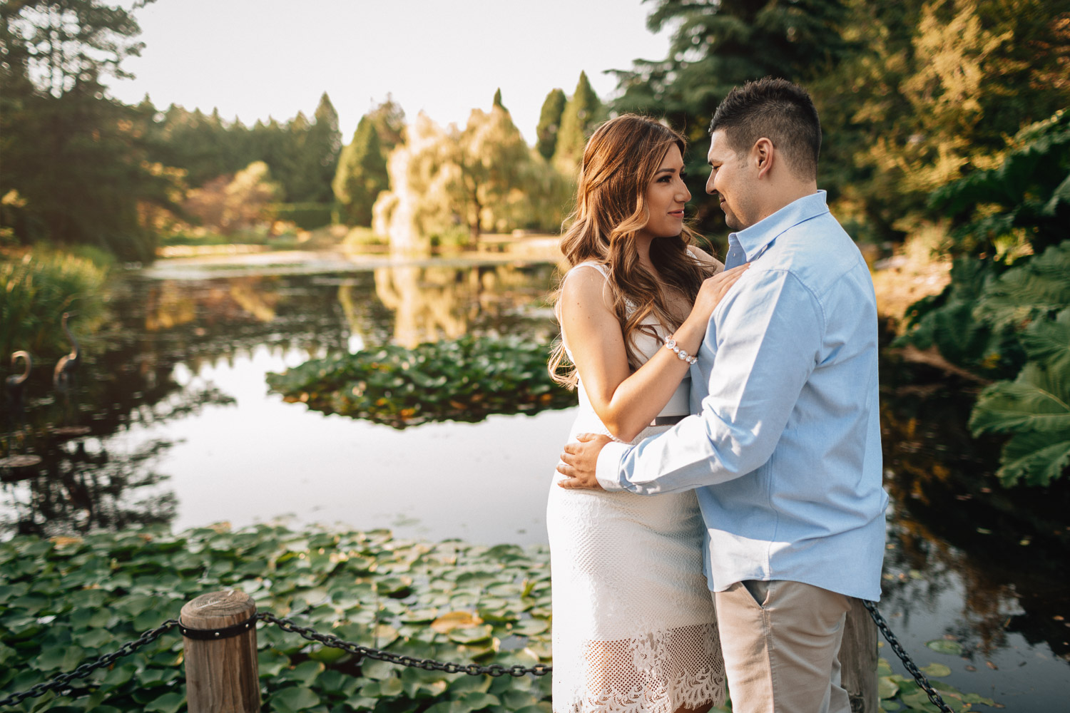 vancouver engagement photographer vandusen botanical garden