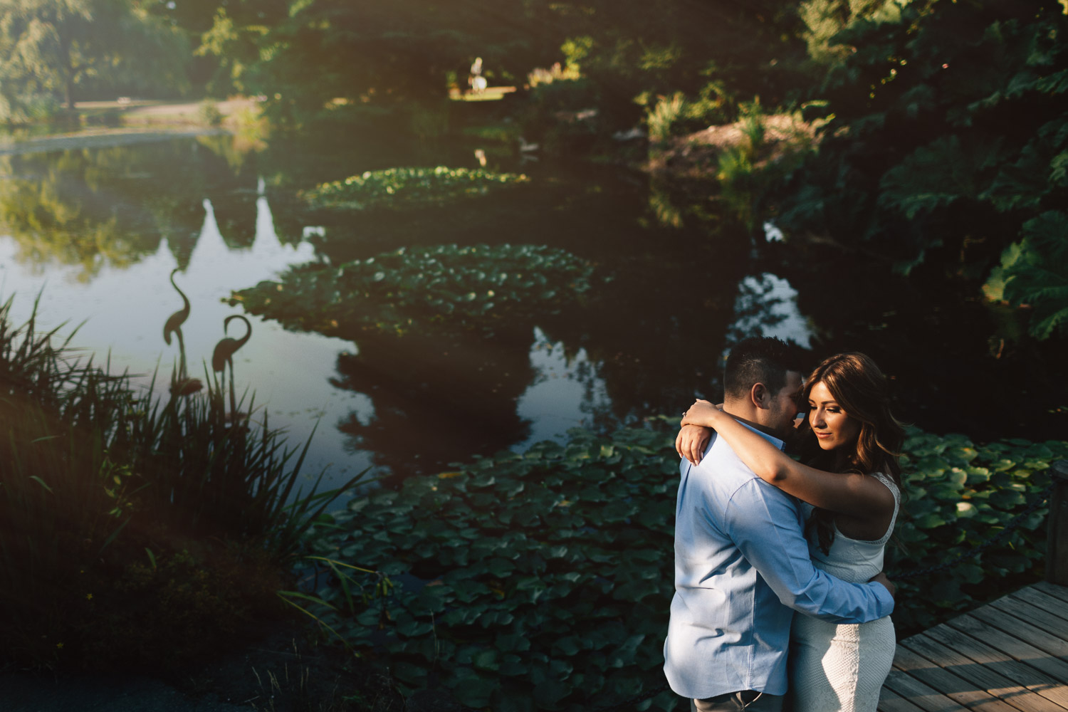 vandusen botanical garden engagement photography vancouver sunset
