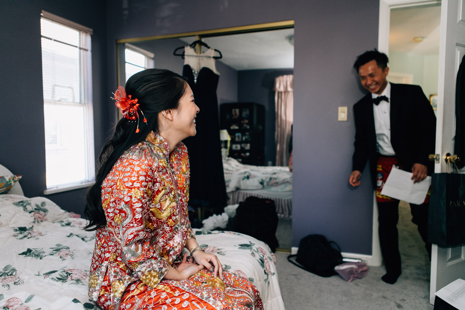 chinese groom meeting bride after door games vancouver wedding photographer