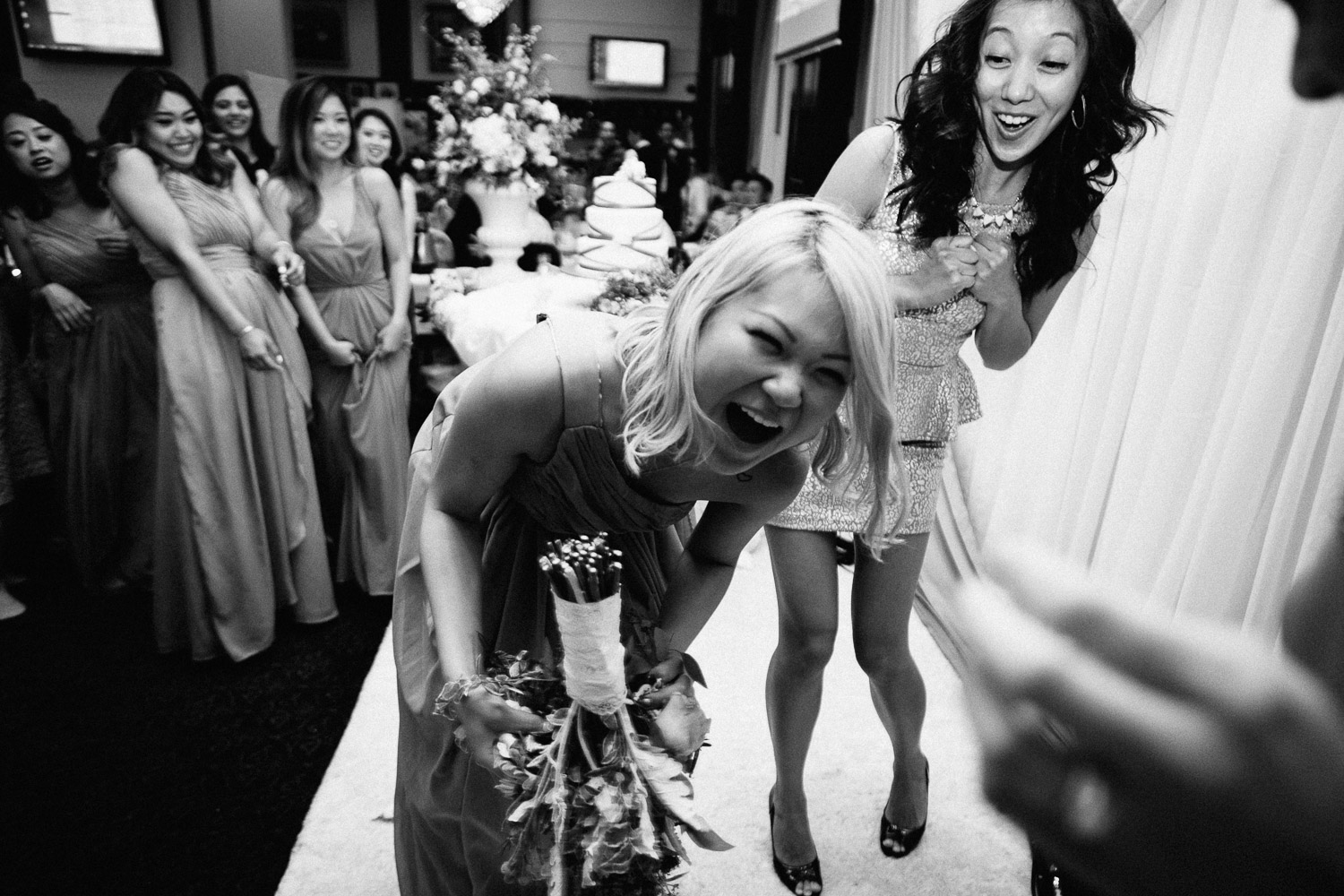 richmond wedding bouquet toss richmond