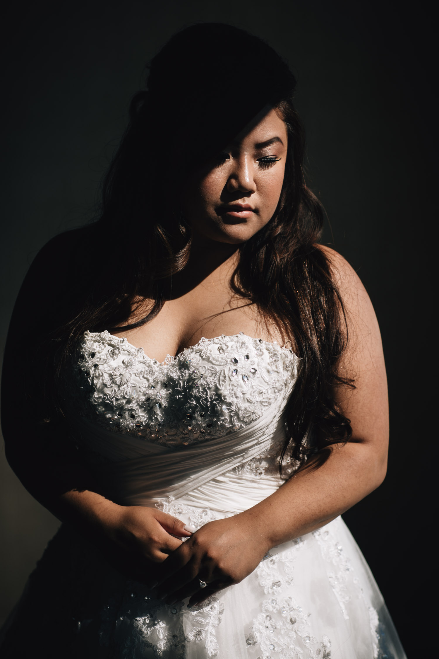 bride portrait in sandman hotel surrey for wedding photography vsco