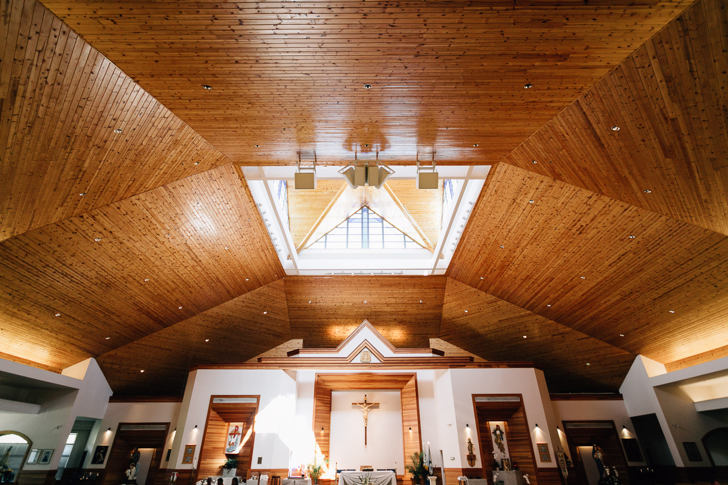 st. matthew's parish surrey wedding photography ceremony