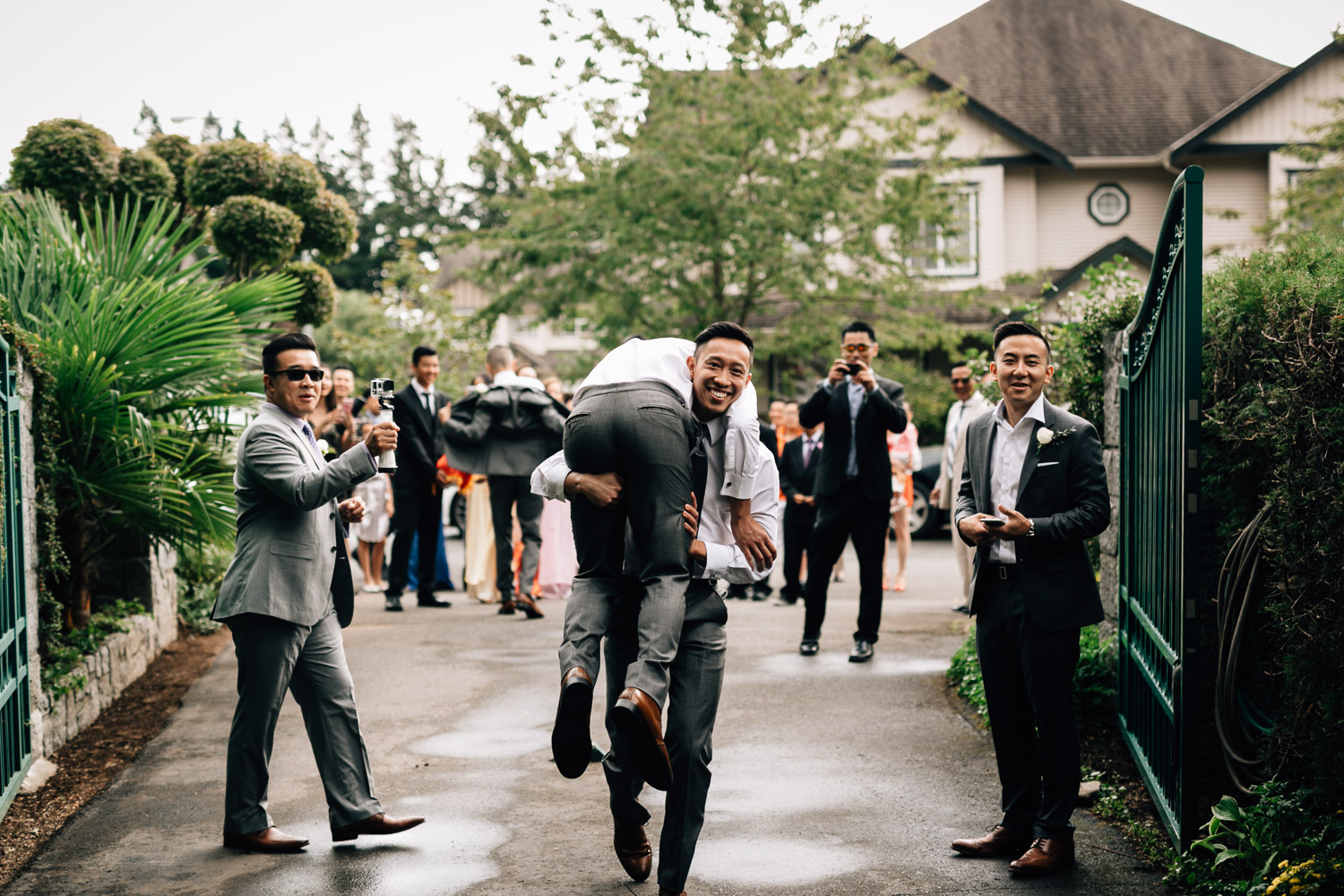 mission wedding photographer vietnamese catholic door games