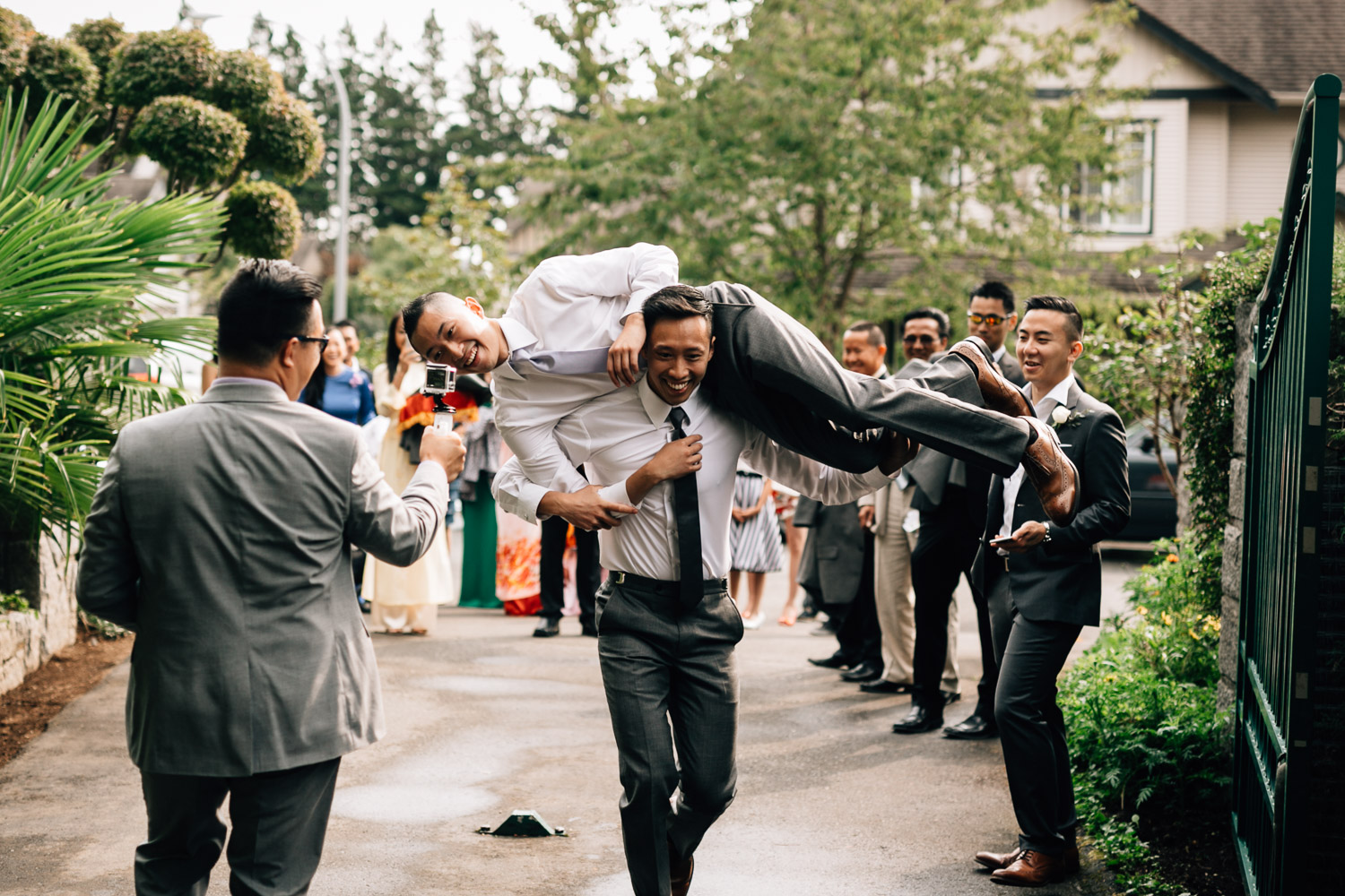 mission wedding photographer vietnamese catholic door games