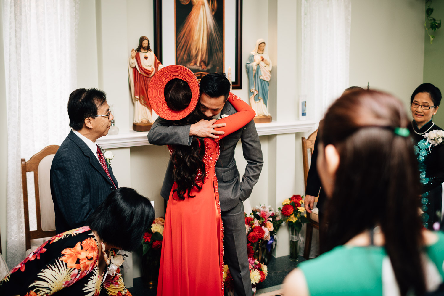 mission wedding photographer vietnamese catholic door games