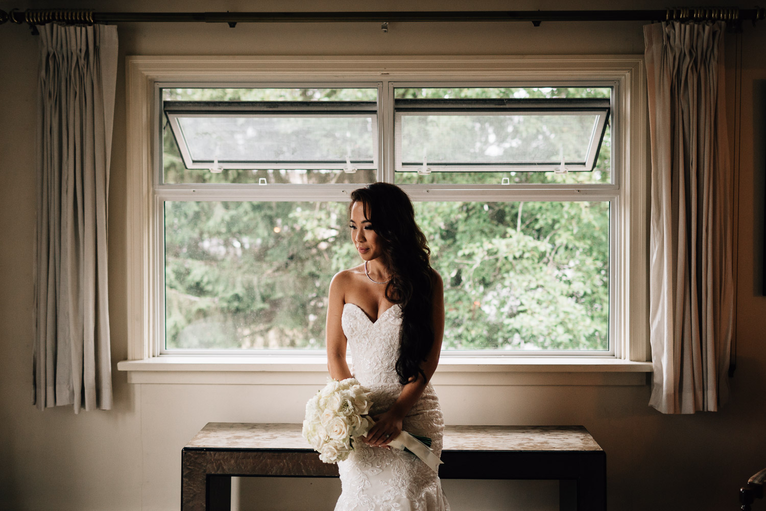 maple ridge wedding photographer bride getting ready