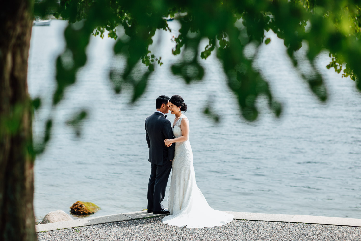 wedding portraits bride and groom in yaletown roundhouse vancouver bc photography