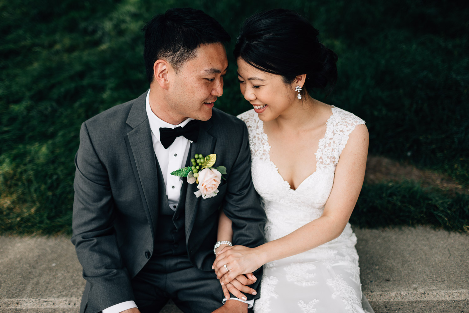 wedding portraits bride and groom in yaletown roundhouse vancouver bc photography