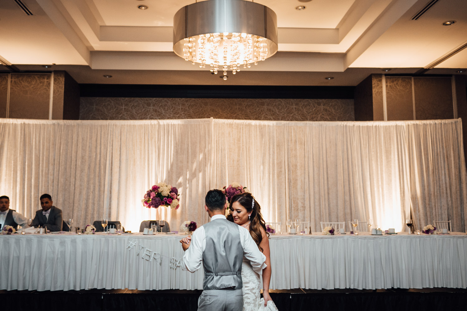 pinnacle at the pier reception wedding photography first dance