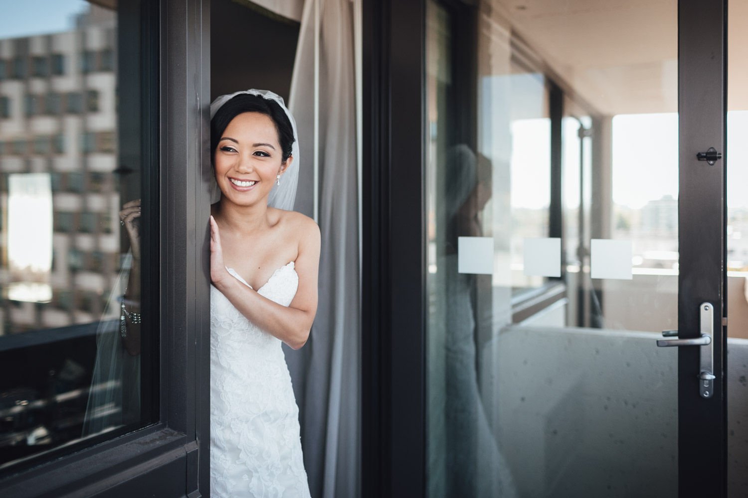 laura villaruel martin bride wedding at holiday inn vancouver centre on west broadway