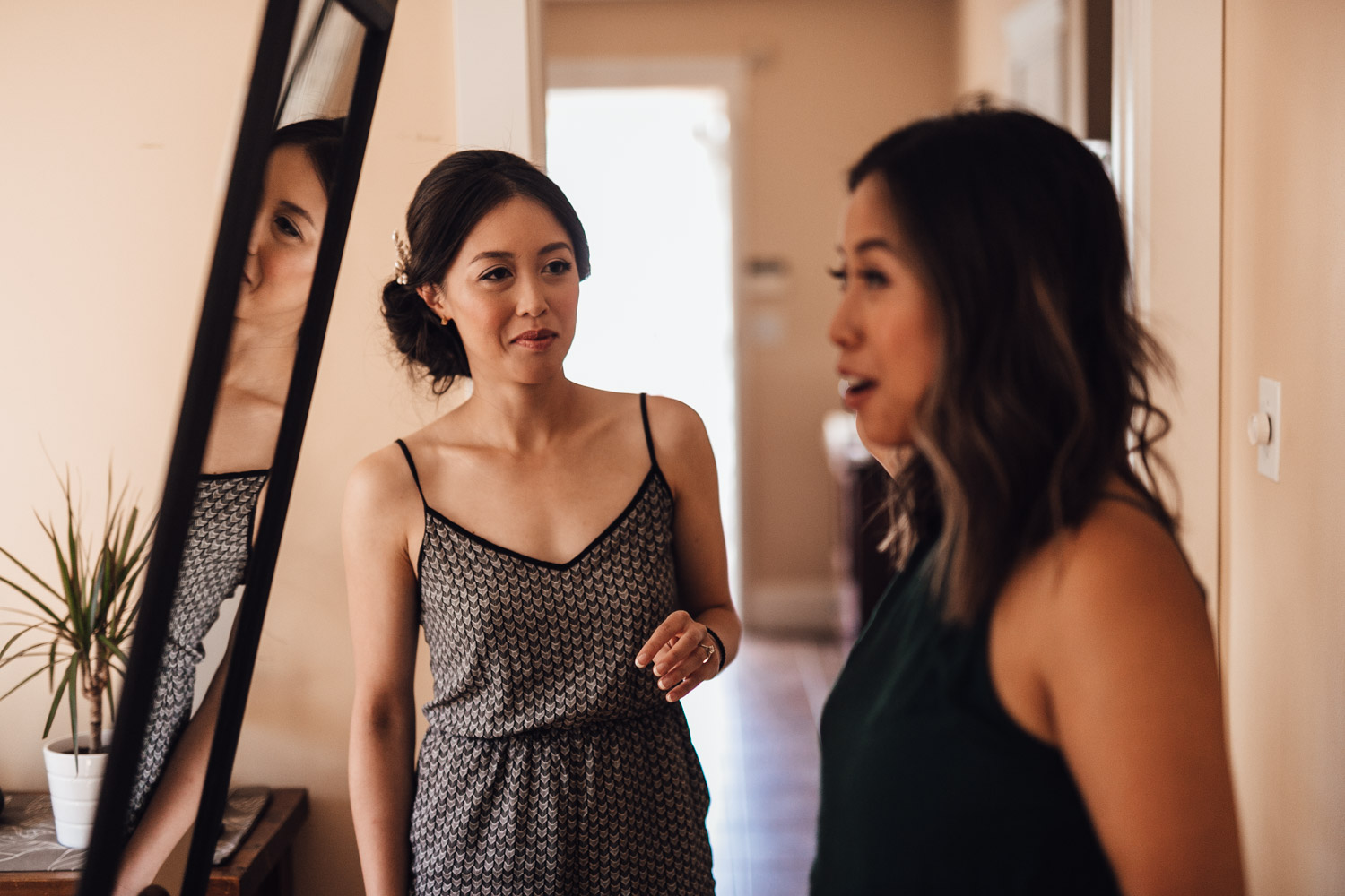 vancouver wedding photography bride getting ready in the morning