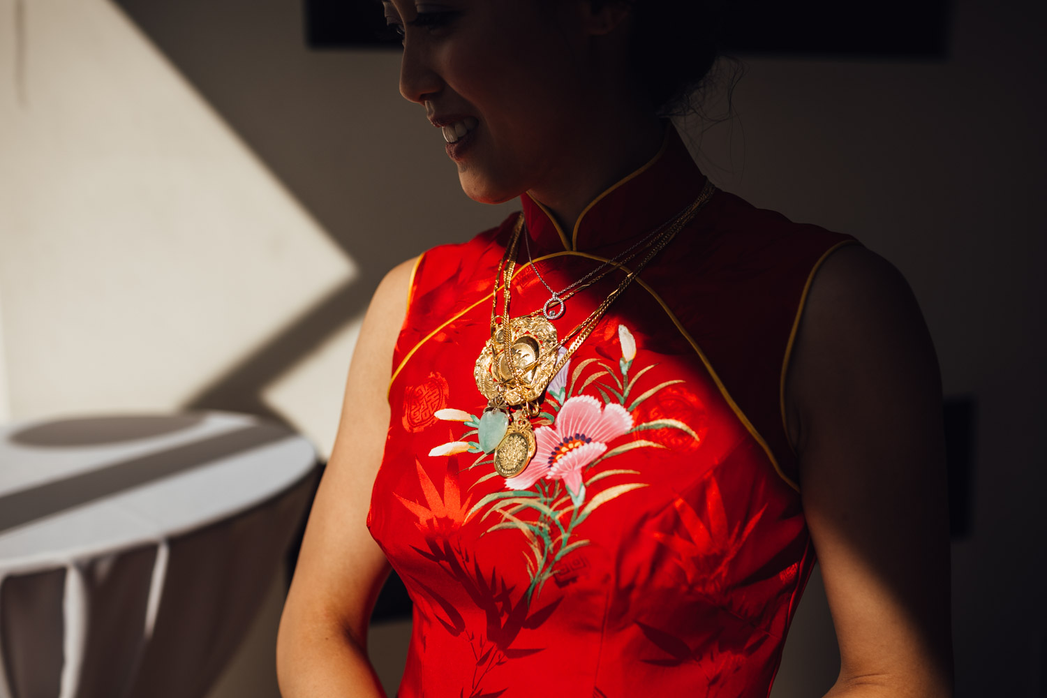 chinese tea ceremony tradition ubc boathouse in richmond wedding photography
