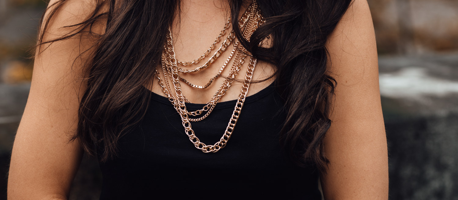 vancouver art gallery downtown engagement photography bc details necklace