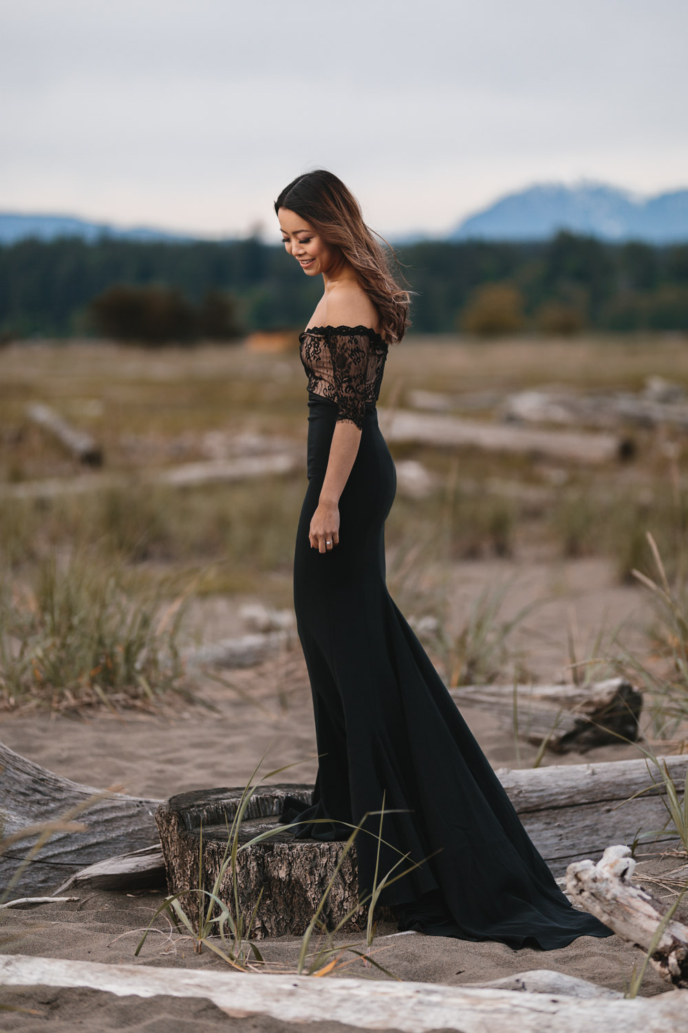 joyce lam portrait engagement photography iona beach in richmond bc