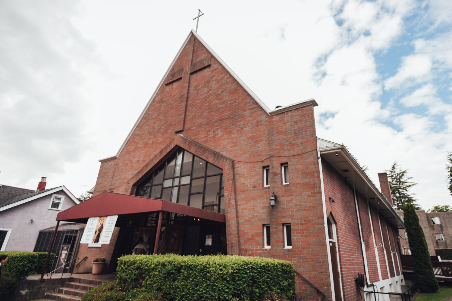 vancouver wedding photography st. anthony's parish ceremony