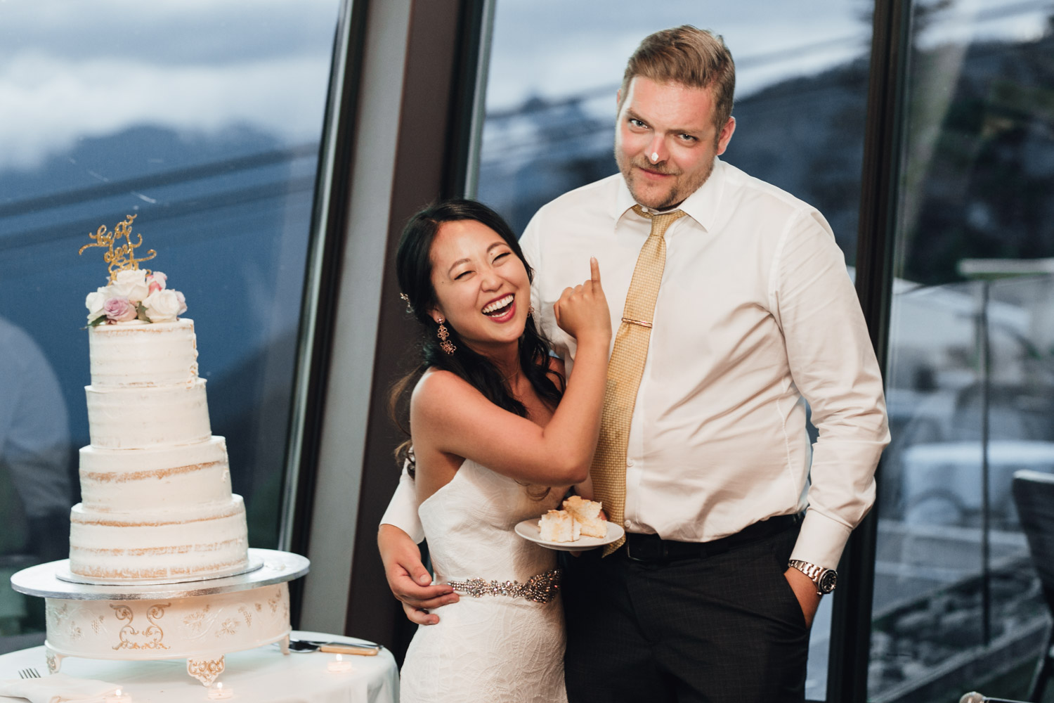 grouse mountain wedding photography in north vancouver bc