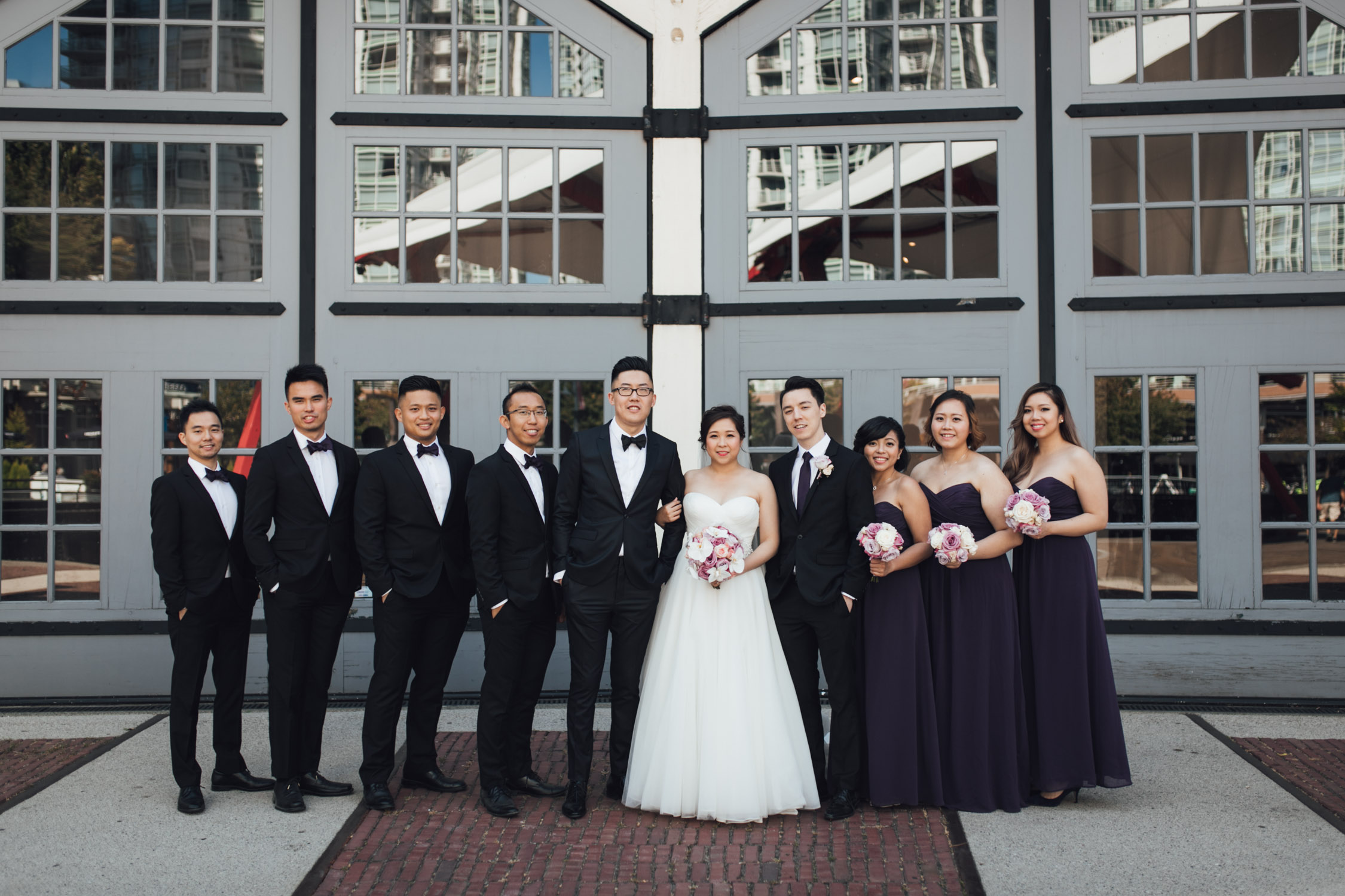 yaletown roundhouse bride and groom portraits vancouver wedding photography