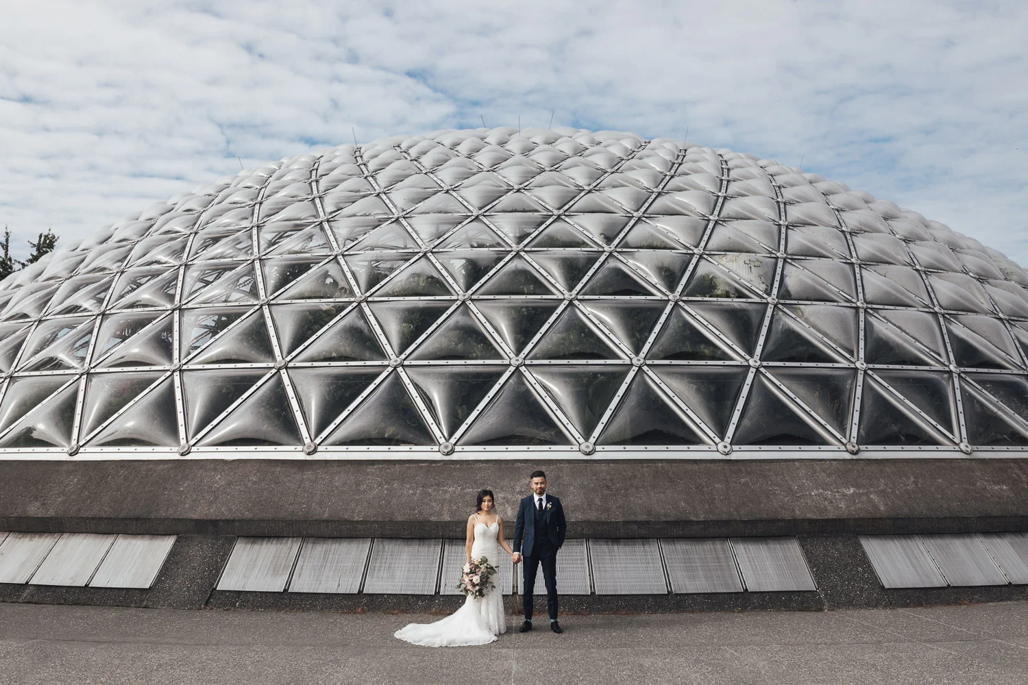 queen elizabeth park wedding photography portrait bc