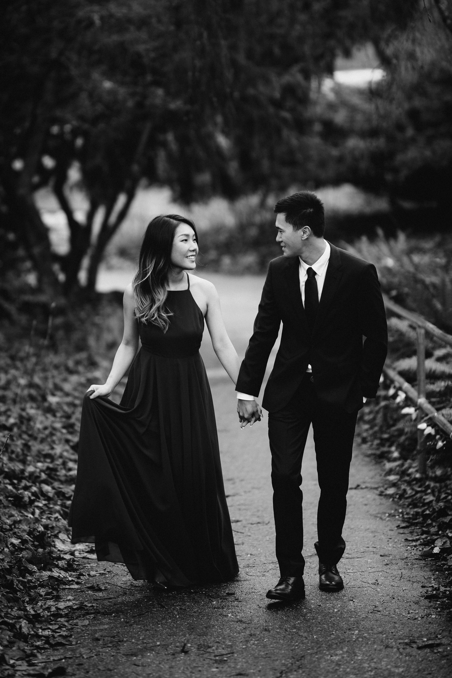 vancouver engagement photographer queen elizabeth park bc