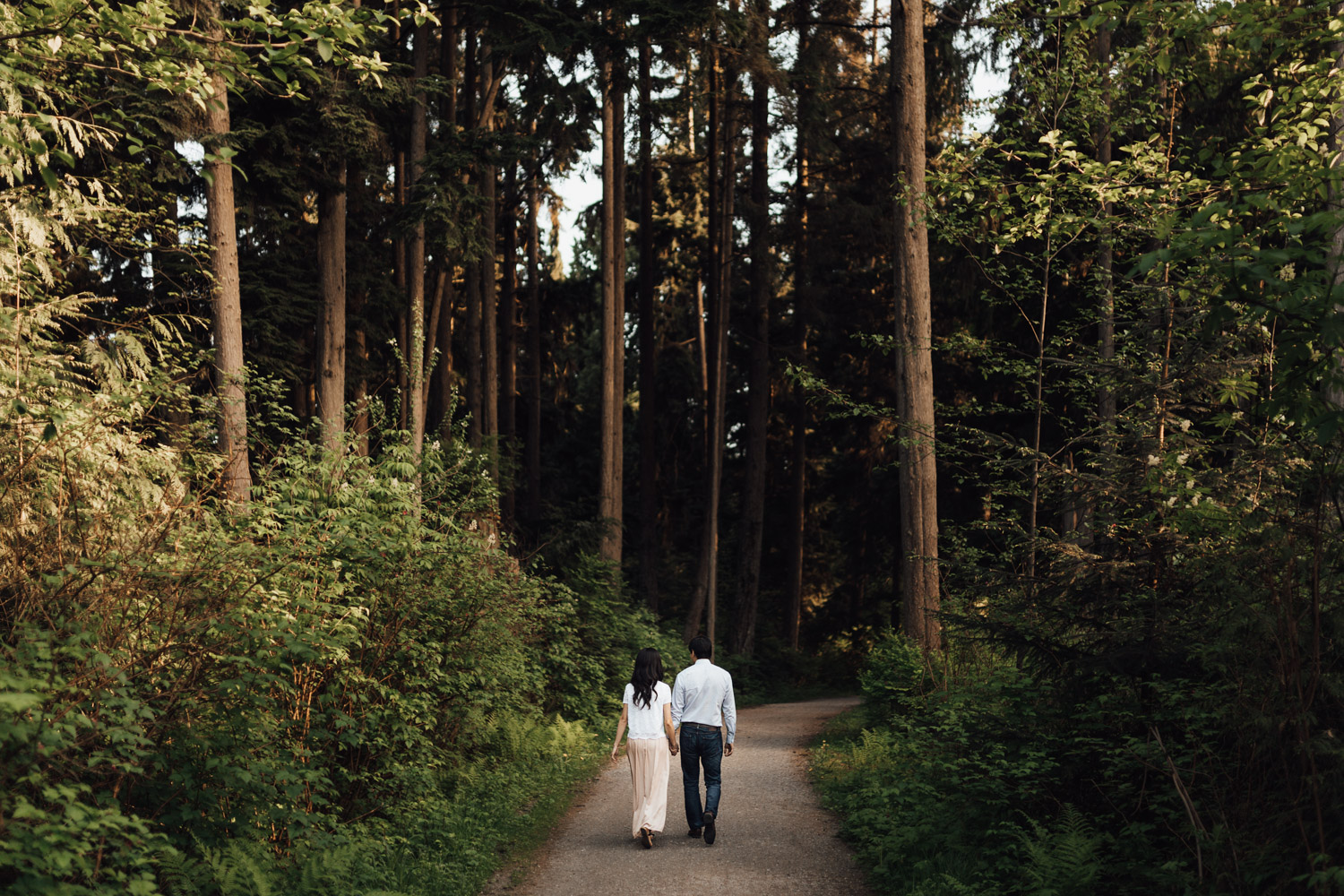 prospect point stanley park engagement photography in vancouver bc