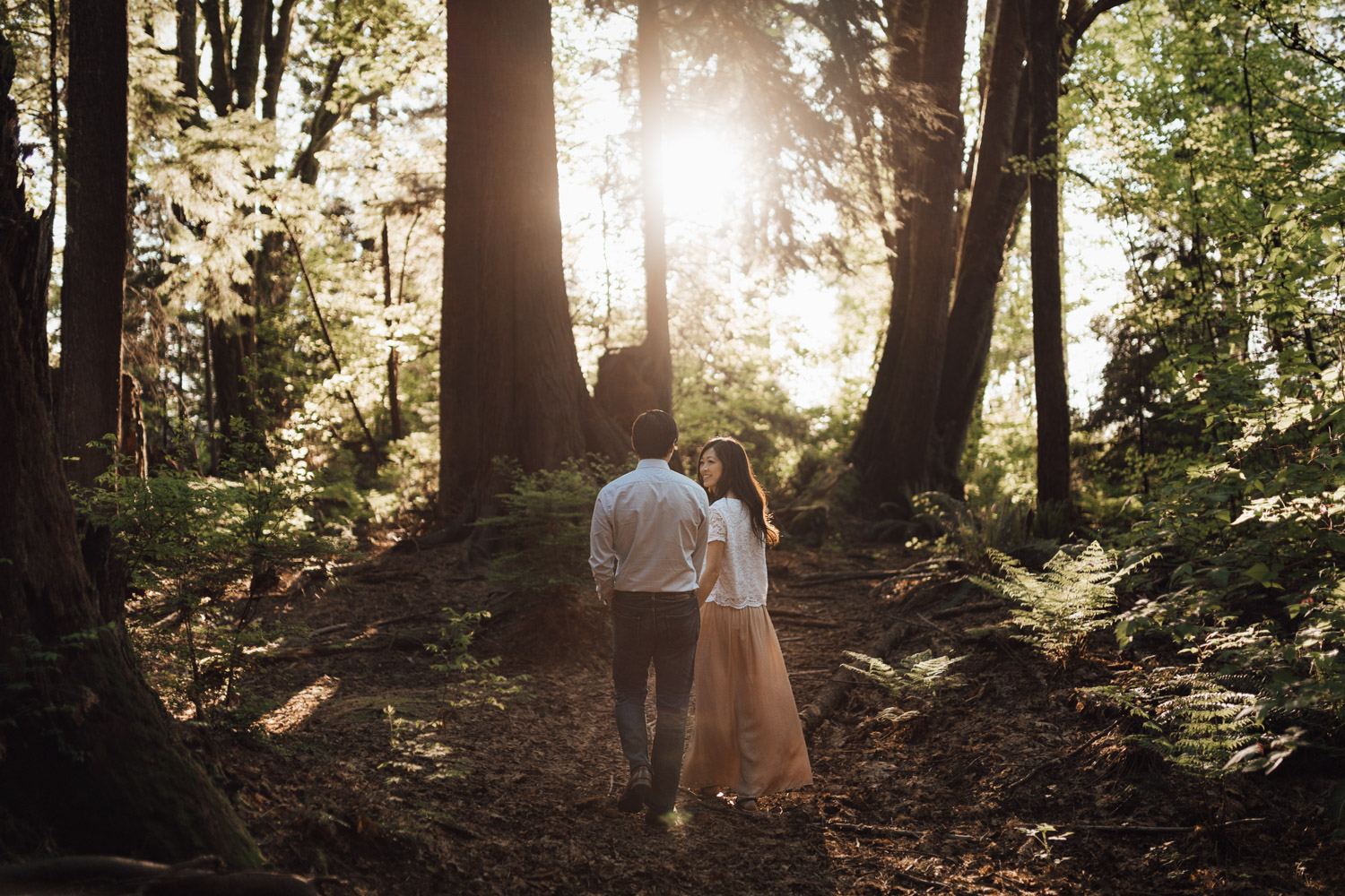 prospect point stanley park engagement photography in vancouver bc