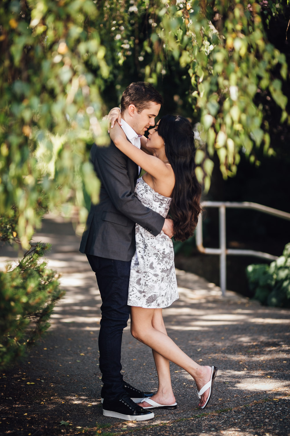 queen elizabeth park engagement session in summer photography