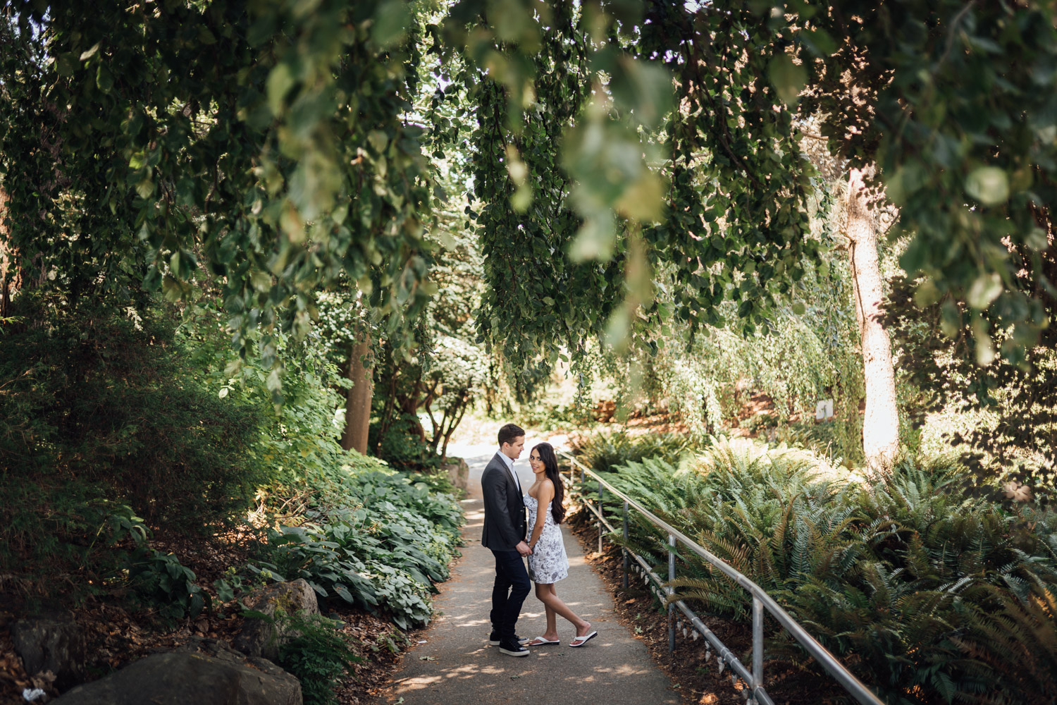 queen elizabeth park engagement session in summer photography