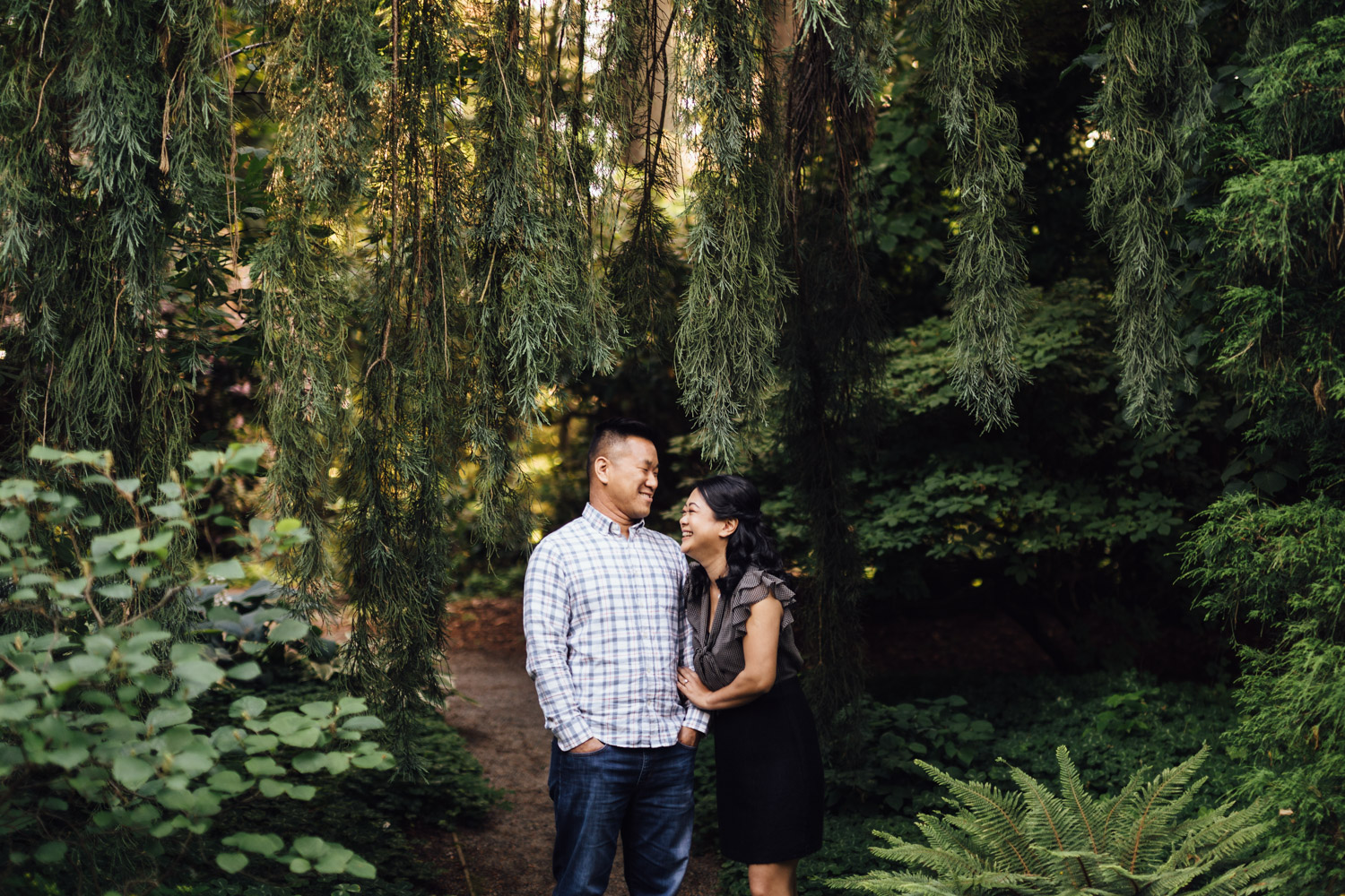 stanley park summer engagement rose garden vancouver bc photography