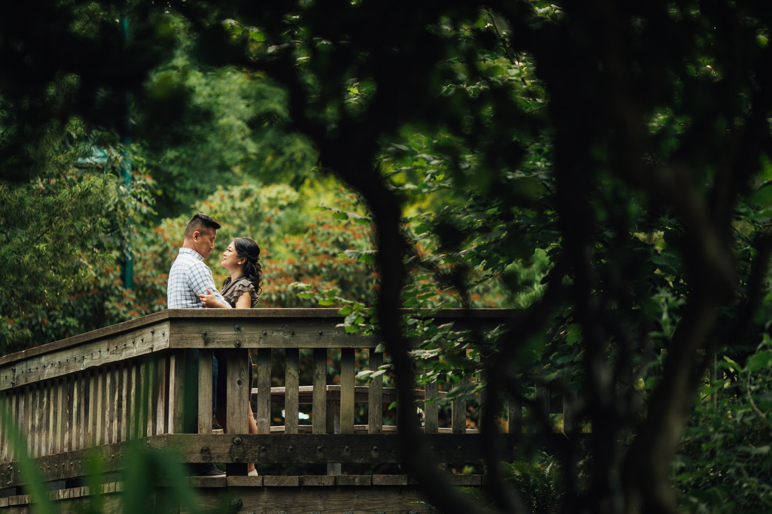stanley park summer engagement rose garden vancouver bc photography