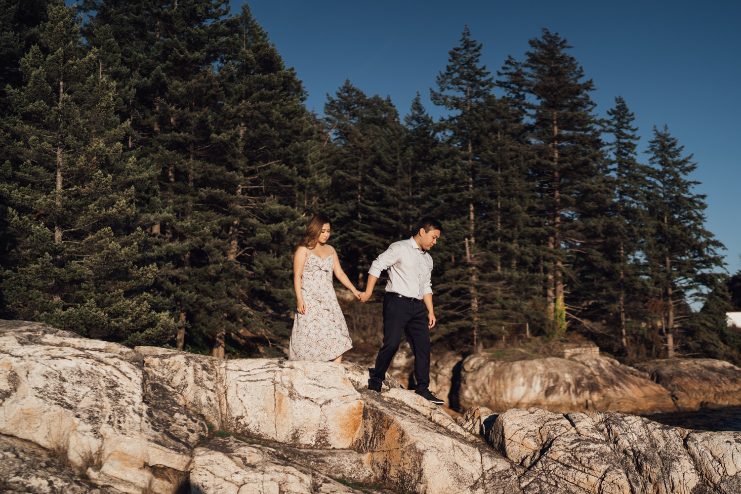 west vancouver lighthouse park engagement photography vsco summer sunset
