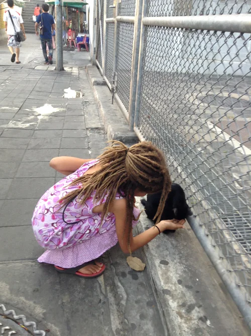 Kenya-with-cat.jpg